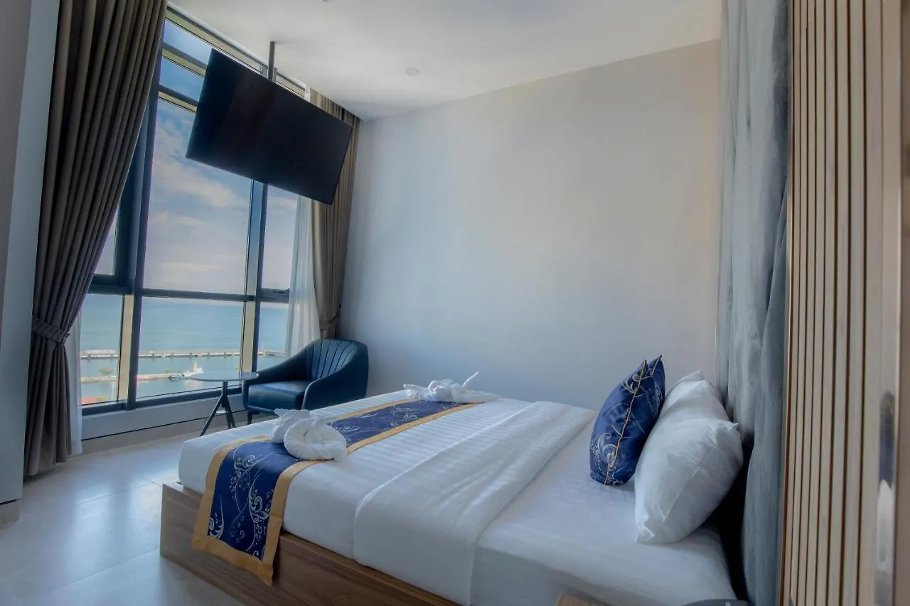 ****  Seascape Palace Hotel Sihanoukville Cambodia